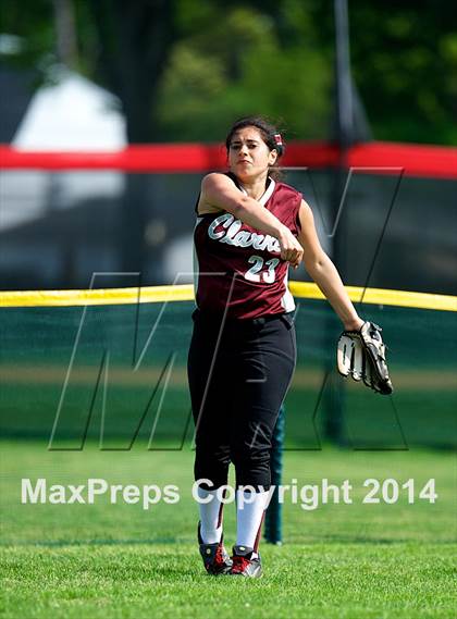 Thumbnail 3 in Clarke @ Island Trees (Section VIII Class A Semifinal) photogallery.
