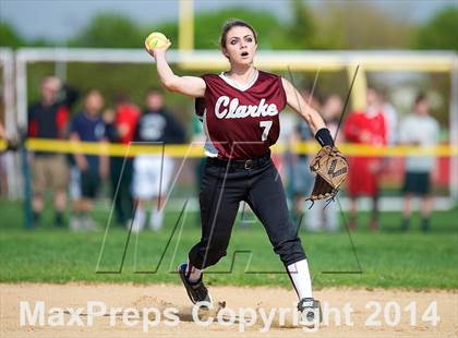 Thumbnail 2 in Clarke @ Island Trees (Section VIII Class A Semifinal) photogallery.