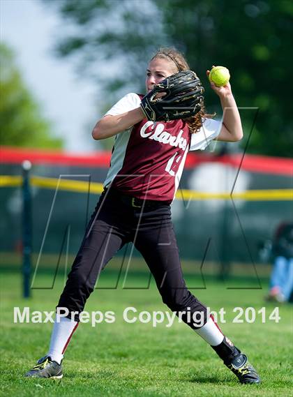 Thumbnail 3 in Clarke @ Island Trees (Section VIII Class A Semifinal) photogallery.