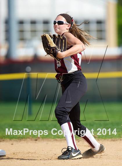 Thumbnail 1 in Clarke @ Island Trees (Section VIII Class A Semifinal) photogallery.