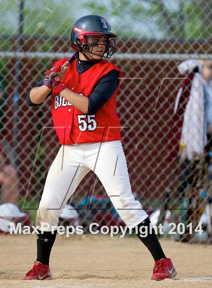 Thumbnail 3 in Clarke @ Island Trees (Section VIII Class A Semifinal) photogallery.