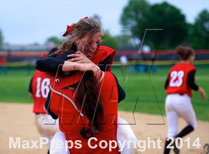 Thumbnail 2 in Clarke @ Island Trees (Section VIII Class A Semifinal) photogallery.