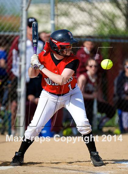 Thumbnail 2 in Clarke @ Island Trees (Section VIII Class A Semifinal) photogallery.