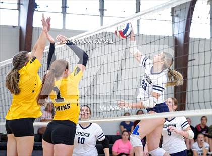 Thumbnail 3 in Isabella vs Jemison (Chilton County Tournament) photogallery.