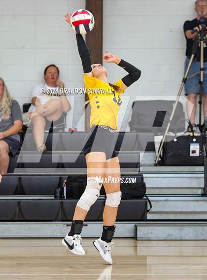 Thumbnail 3 in Isabella vs Jemison (Chilton County Tournament) photogallery.