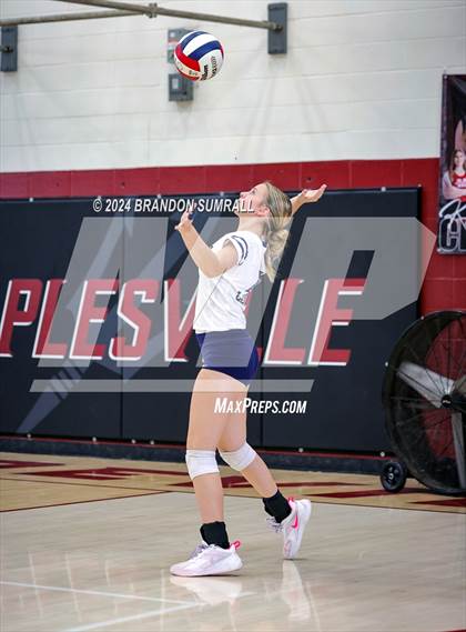 Thumbnail 3 in Isabella vs Jemison (Chilton County Tournament) photogallery.