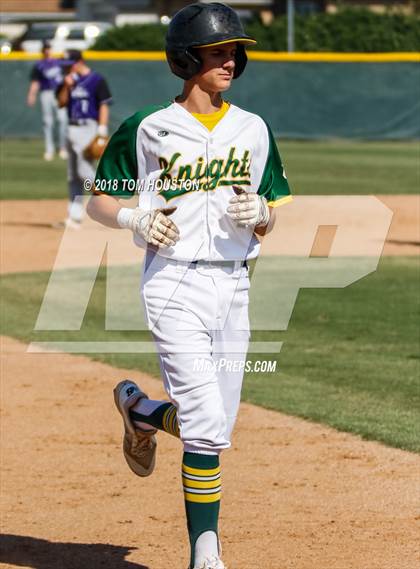 Thumbnail 3 in Ontario Christian vs Woodcrest Christian photogallery.