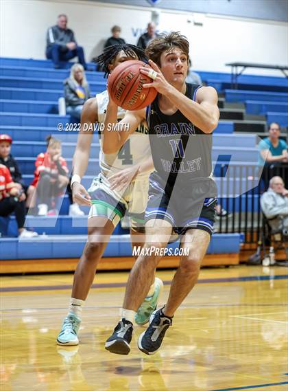 Thumbnail 1 in Grain Valley vs St. Michael the Archangel - Sonic Showdown photogallery.