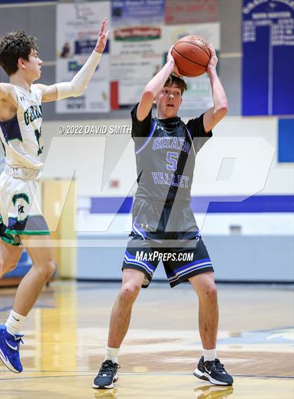 Thumbnail 2 in Grain Valley vs St. Michael the Archangel - Sonic Showdown photogallery.