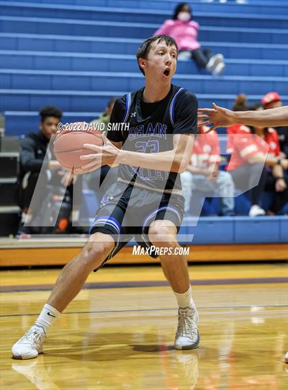 Thumbnail 3 in Grain Valley vs St. Michael the Archangel - Sonic Showdown photogallery.