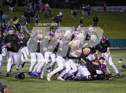 Thumbnail 2 in Lehi vs. Corner Canyon (UHSAA 6A Final - Game 3) photogallery.