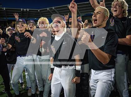 Thumbnail 2 in Lehi vs. Corner Canyon (UHSAA 6A Final - Game 3) photogallery.