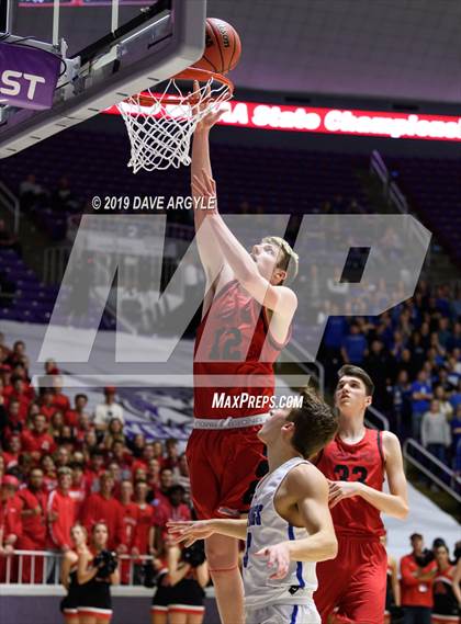 Thumbnail 2 in Pleasant Grove vs. American Fork (UHSAA 6A Final) photogallery.