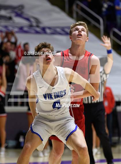 Thumbnail 3 in Pleasant Grove vs. American Fork (UHSAA 6A Final) photogallery.