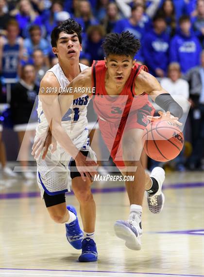 Thumbnail 3 in Pleasant Grove vs. American Fork (UHSAA 6A Final) photogallery.