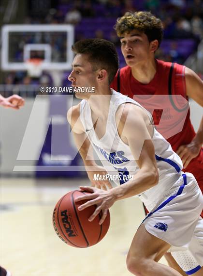 Thumbnail 2 in Pleasant Grove vs. American Fork (UHSAA 6A Final) photogallery.