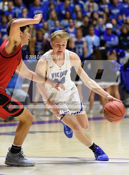 Thumbnail 2 in Pleasant Grove vs. American Fork (UHSAA 6A Final) photogallery.