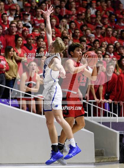 Thumbnail 3 in Pleasant Grove vs. American Fork (UHSAA 6A Final) photogallery.