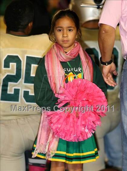 Thumbnail 2 in Long Beach Poly @ Lakewood photogallery.