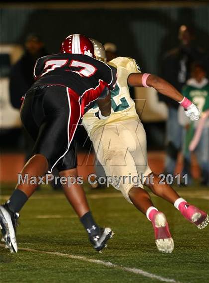 Thumbnail 2 in Long Beach Poly @ Lakewood photogallery.