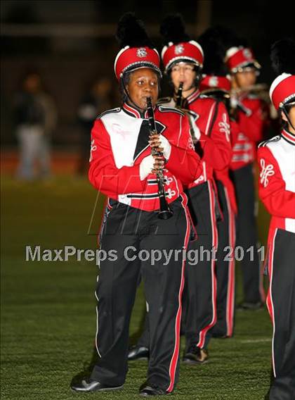 Thumbnail 1 in Long Beach Poly @ Lakewood photogallery.