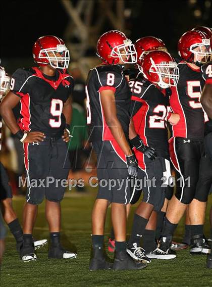 Thumbnail 1 in Long Beach Poly @ Lakewood photogallery.