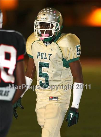 Thumbnail 2 in Long Beach Poly @ Lakewood photogallery.