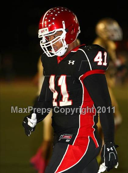 Thumbnail 2 in Long Beach Poly @ Lakewood photogallery.