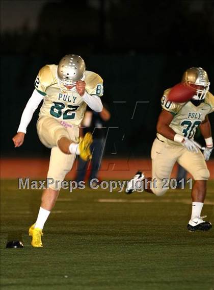 Thumbnail 3 in Long Beach Poly @ Lakewood photogallery.