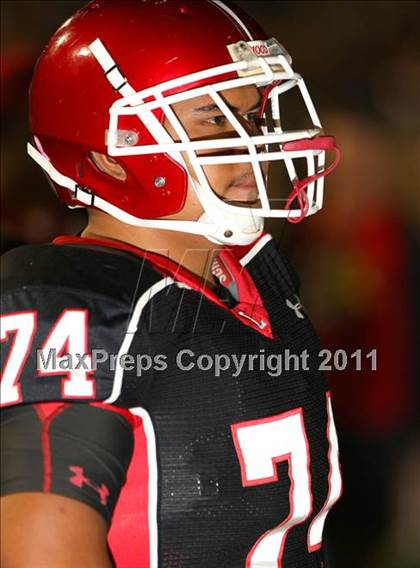 Thumbnail 2 in Long Beach Poly @ Lakewood photogallery.