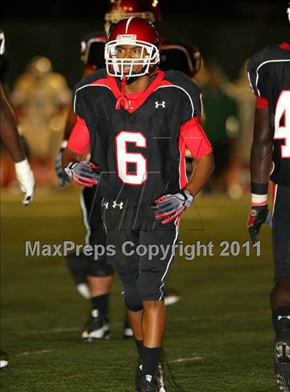 Thumbnail 1 in Long Beach Poly @ Lakewood photogallery.