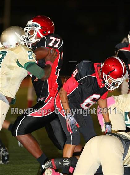 Thumbnail 3 in Long Beach Poly @ Lakewood photogallery.