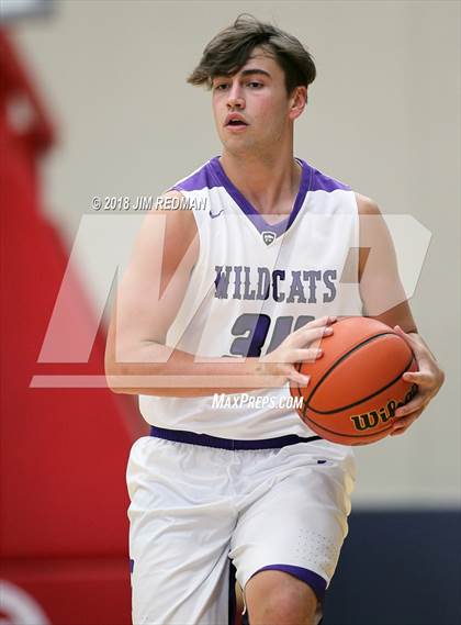 Thumbnail 1 in Ridge Point vs. Angleton (McDonald's Texas Invitational) photogallery.