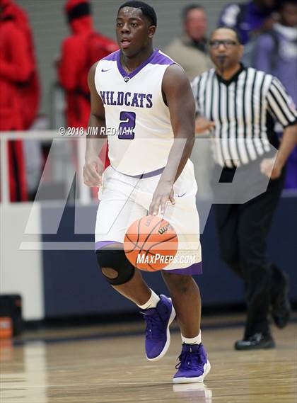 Thumbnail 2 in Ridge Point vs. Angleton (McDonald's Texas Invitational) photogallery.