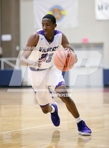 Thumbnail 3 in Ridge Point vs. Angleton (McDonald's Texas Invitational) photogallery.