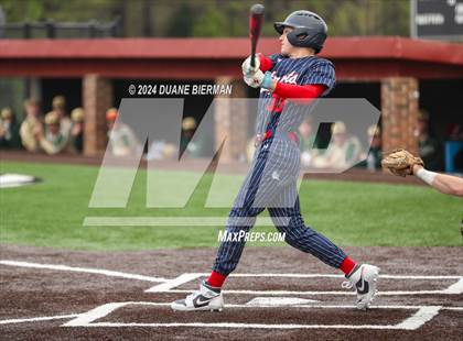 Thumbnail 2 in Blessed Trinity vs. Lewisburg photogallery.