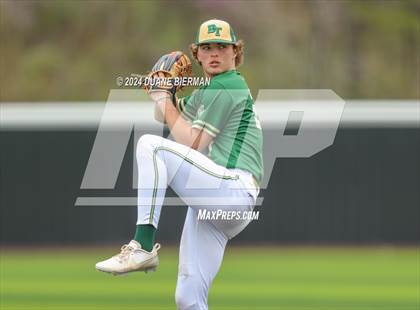 Thumbnail 2 in Blessed Trinity vs. Lewisburg photogallery.