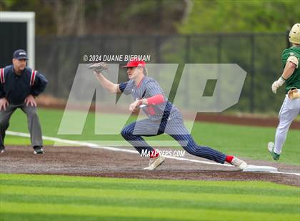 Thumbnail 3 in Blessed Trinity vs. Lewisburg photogallery.