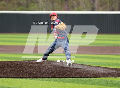 Thumbnail 3 in Blessed Trinity vs. Lewisburg photogallery.