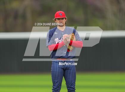 Thumbnail 3 in Blessed Trinity vs. Lewisburg photogallery.
