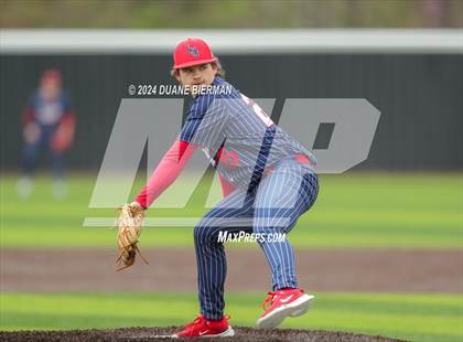 Thumbnail 3 in Blessed Trinity vs. Lewisburg photogallery.