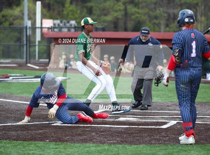 Thumbnail 2 in Blessed Trinity vs. Lewisburg photogallery.