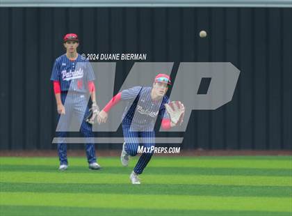 Thumbnail 2 in Blessed Trinity vs. Lewisburg photogallery.