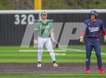 Thumbnail 3 in Blessed Trinity vs. Lewisburg photogallery.