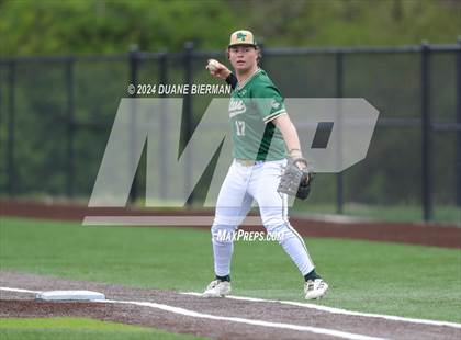 Thumbnail 2 in Blessed Trinity vs. Lewisburg photogallery.