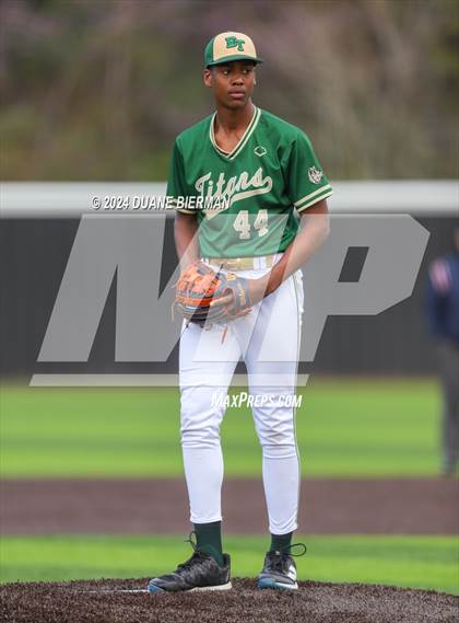 Thumbnail 3 in Blessed Trinity vs. Lewisburg photogallery.