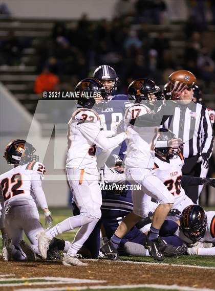 Thumbnail 3 in St. Cloud Tech/St. John's Prep @ Bemidji photogallery.