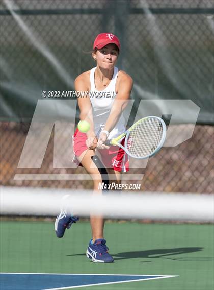 Thumbnail 2 in Hendersonville vs Raleigh Charter (NCHSAA 2A Dual Team State Championship) photogallery.