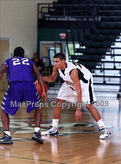 Thumbnail 2 in St. Pius X vs. Johnson (Texas Jamboree) photogallery.