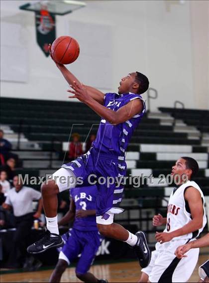 Thumbnail 3 in St. Pius X vs. Johnson (Texas Jamboree) photogallery.